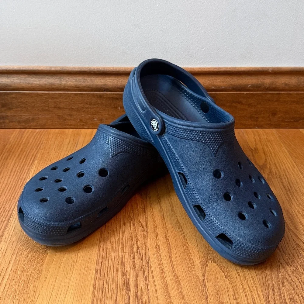 CROCS Classic Clogs Navy Blue Unisex Men’s 10-11 Women’s 12-14 Great Condition! - Picture 9 of 9